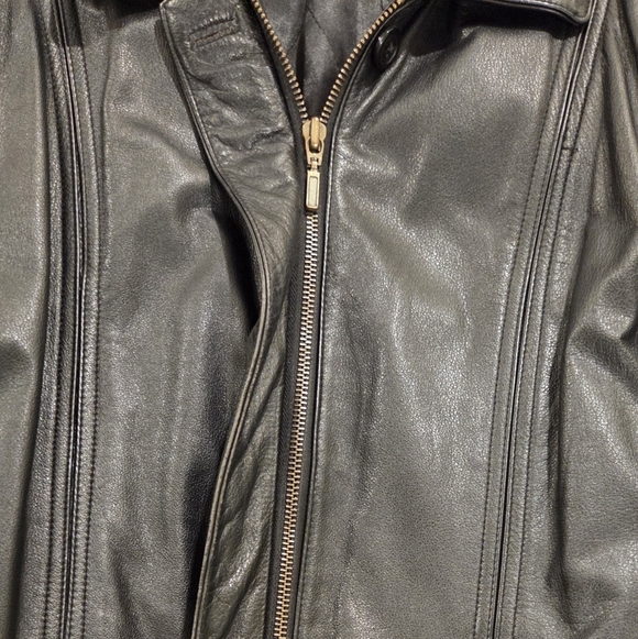 Women's Relativity Black Leather Jacket - Picture 5 of 5